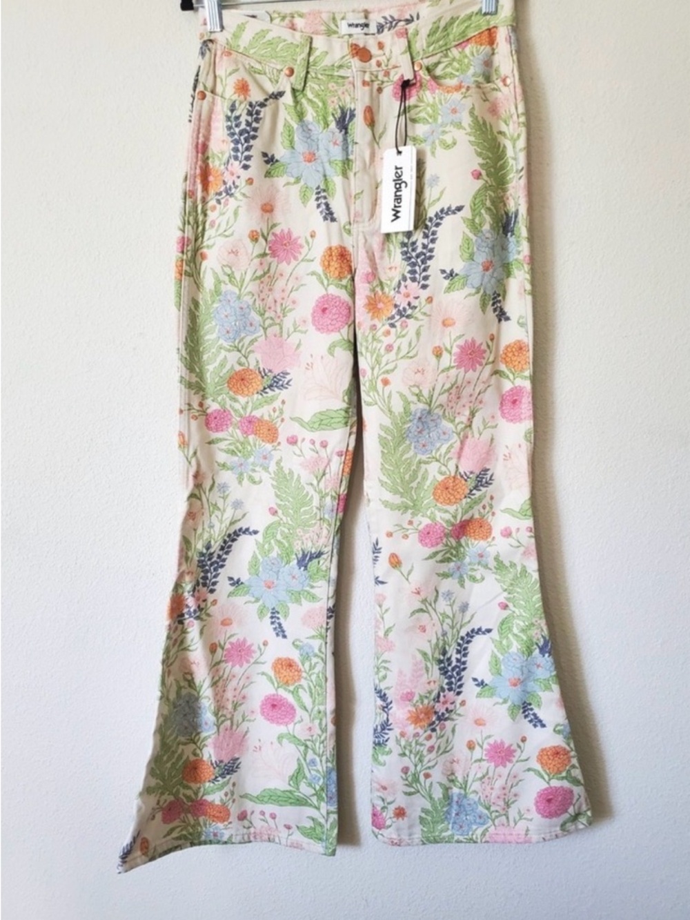 Free People x Wrangler Wanderer High Rise Flare Jeans Wildflower Floral 29 NWT